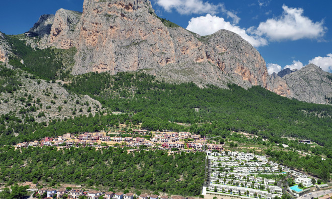 Obra nueva - Adosado -
Polop