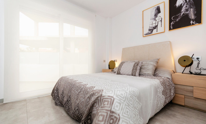 Nybyggnation - Villa / parhus -
Torrevieja