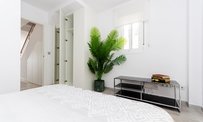 Nybyggnation - Villa / parhus -
Torrevieja