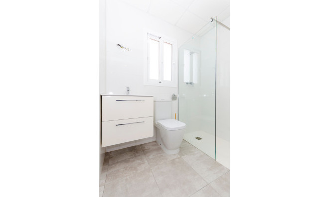 Nybyggnation - Villa / parhus -
Torrevieja