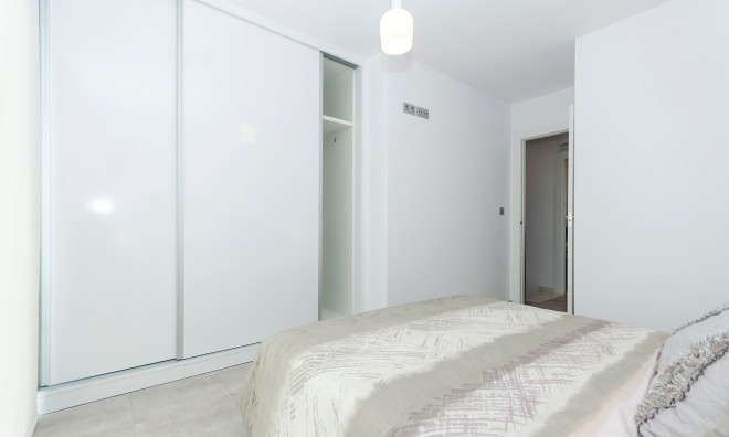 Nybyggnation - Villa / parhus -
Torrevieja