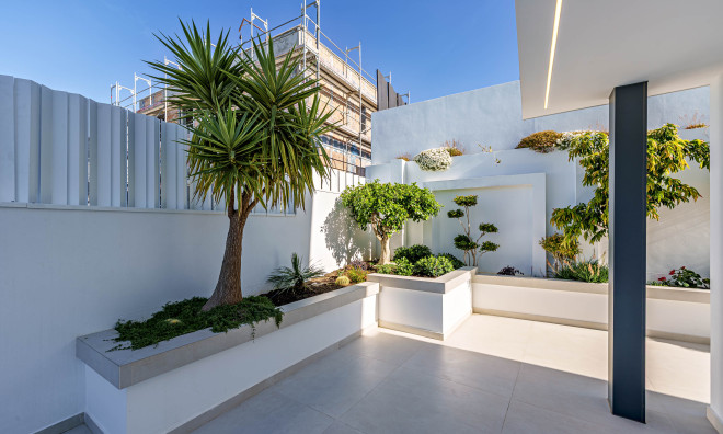 Nieuwbouw Woningen - Villa -
Benalmádena