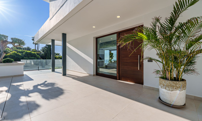 Nieuwbouw Woningen - Villa -
Benalmádena