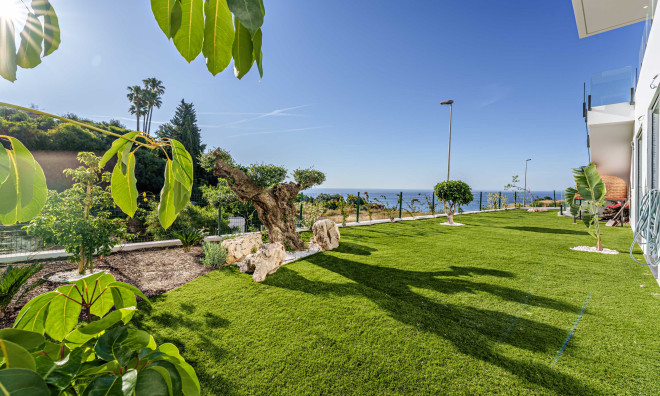 Nieuwbouw Woningen - Villa -
Benalmádena