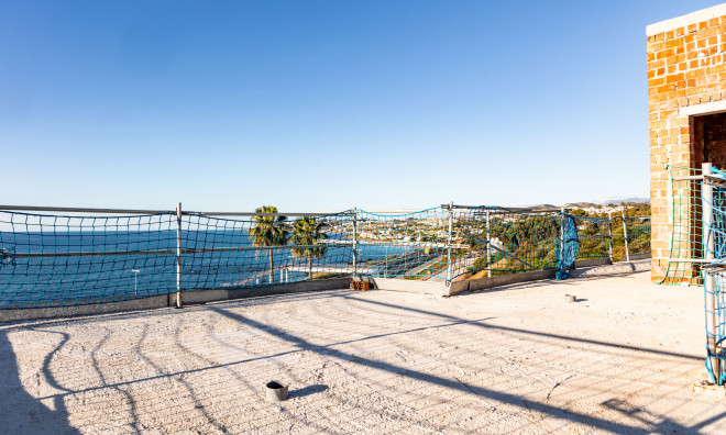 Новое здание - Villa -
Las Lagunas de Mijas