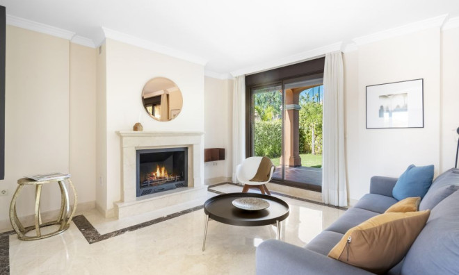 New Build - Townhouse -
La Gaspara