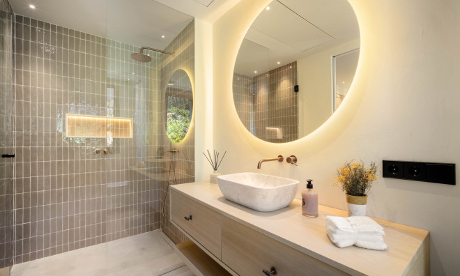 New Build - Villa -
Marbella