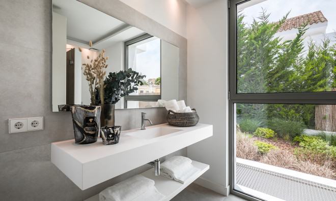 Новое здание - Villa -
El Paraíso