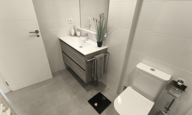 Herverkoop - Villa -
Cartagena - Los Belones