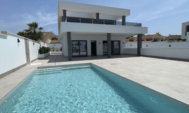 Nouvelle construction - Maison de ville -
Ciudad Quesada