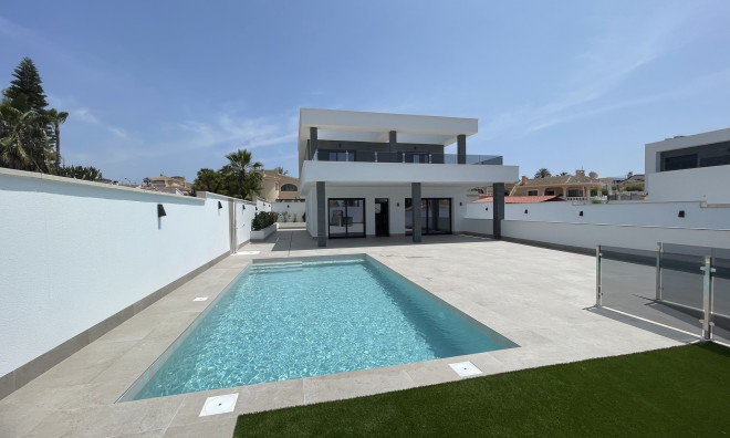 Nouvelle construction - Maison de ville -
Ciudad Quesada