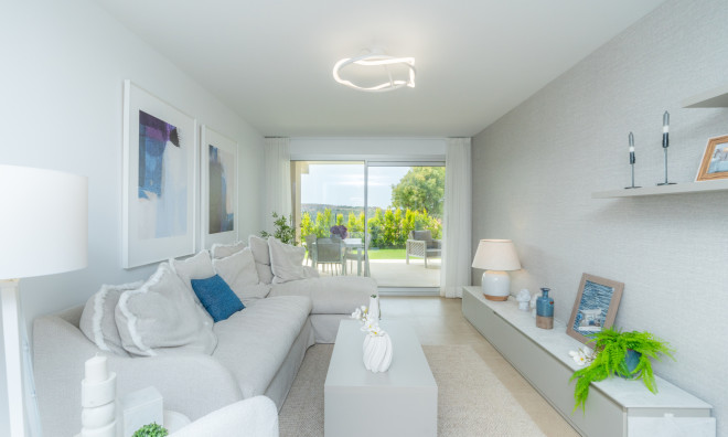 Новое здание - Квартира / квартира -
Estepona