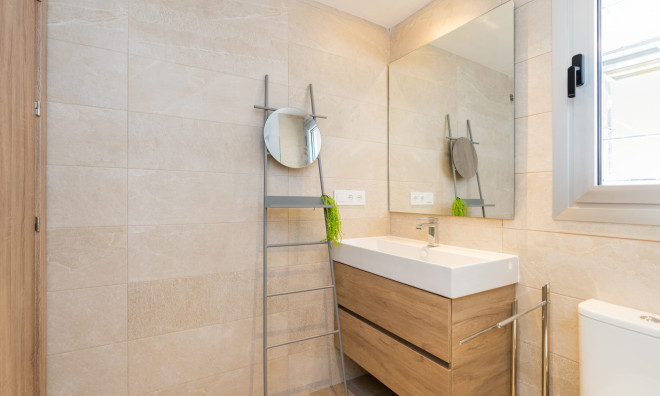 New Build - Apartment / flat -
Estepona