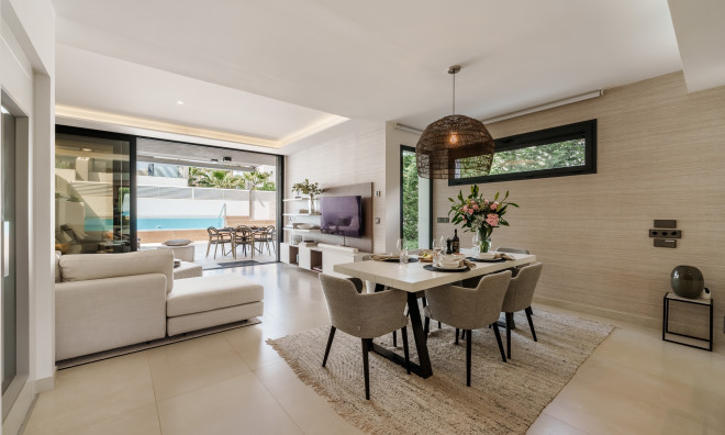 Nybyggnation - Villa -
Marbella