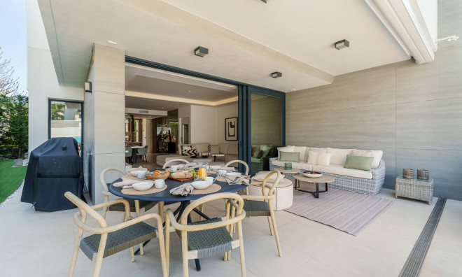 Nybyggnation - Villa -
Marbella