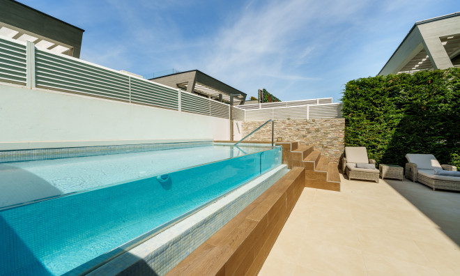 Nybyggnation - Villa -
Marbella