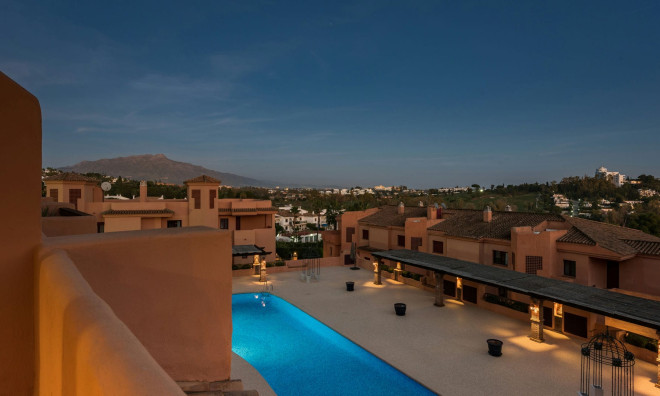 New Build - Apartment / flat -
Benahavís