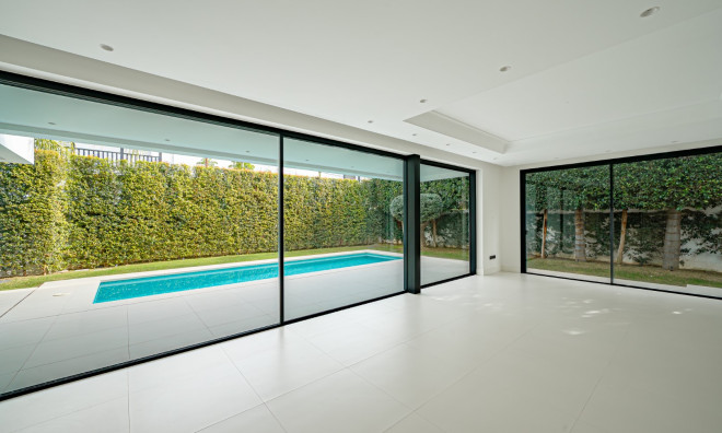 New Build - Villa -
Marbella