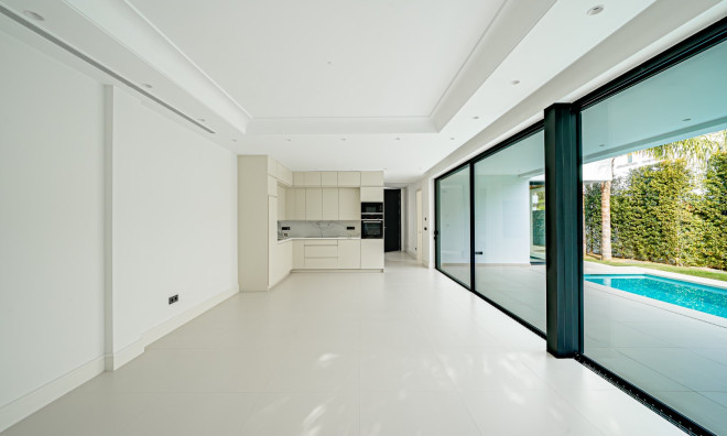 New Build - Villa -
Marbella