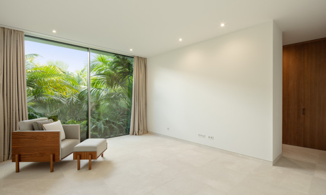 Nybyggnation - Villa -
Casares