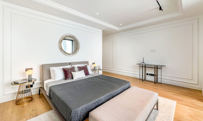 Obra nueva - Villa -
Marbella