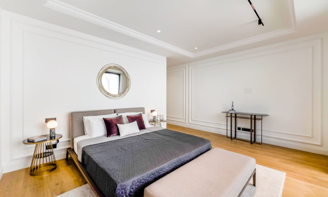 Obra nueva - Villa -
Marbella