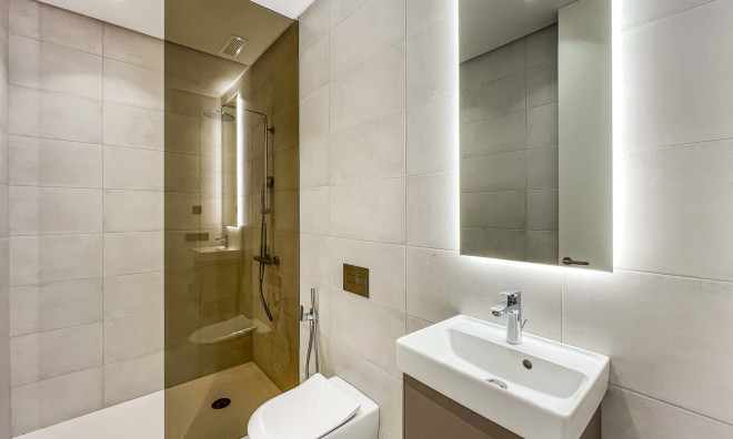 Obra nueva - Villa -
Marbella