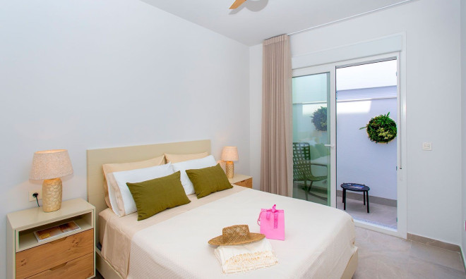 Obra nueva - Apartamento / piso -
San Pedro del   Pinatar - San Pedro del Pinatar 