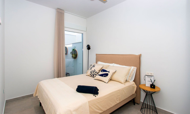 Obra nueva - Apartamento / piso -
San Pedro del   Pinatar - San Pedro del Pinatar 