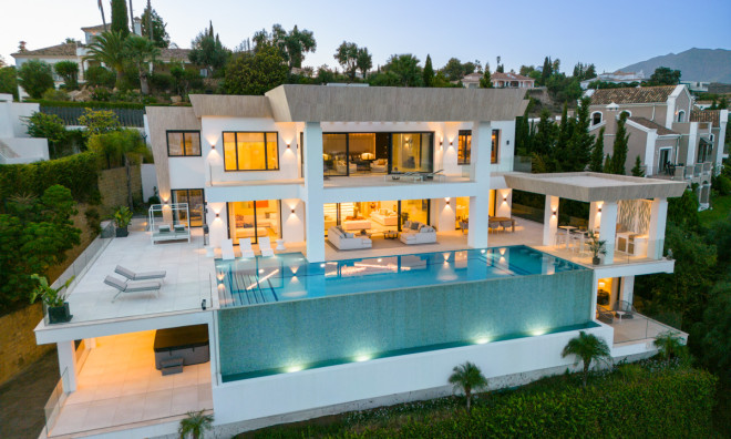 Nieuwbouw Woningen - Villa -
Benahavís