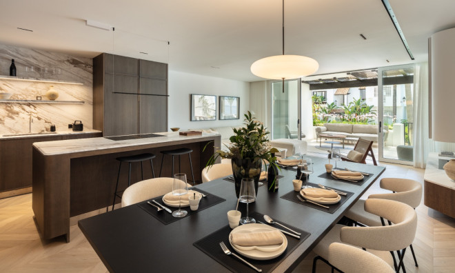 Obra nueva - Apartamento / piso -
Marbella