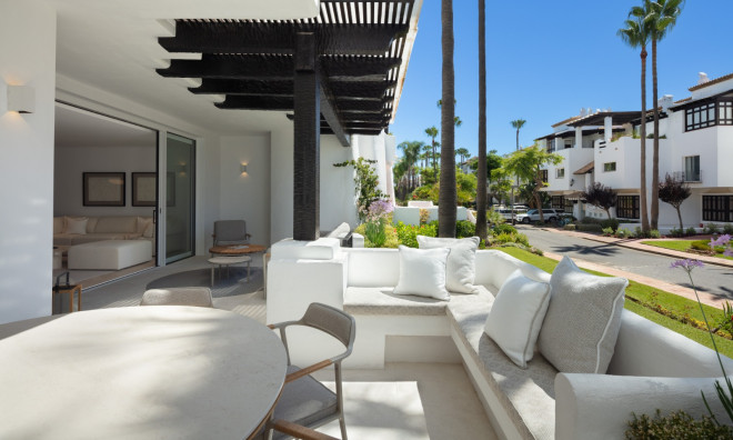 Obra nueva - Apartamento / piso -
Marbella