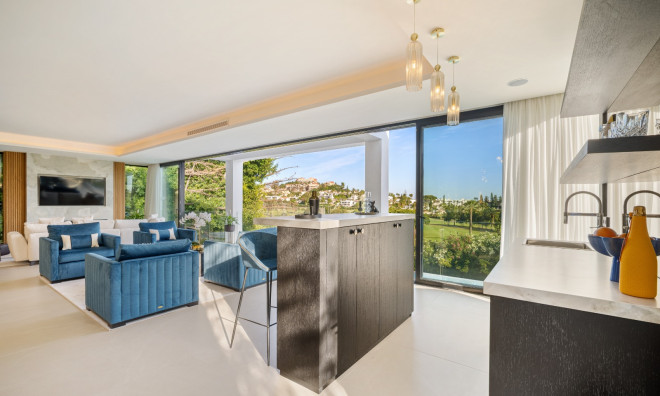 Новое здание - Villa -
Marbella