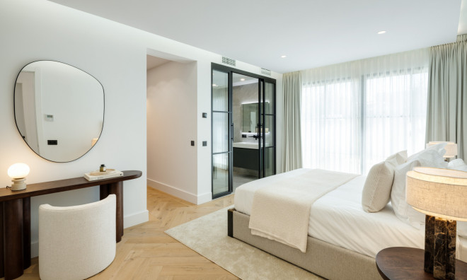 Новое здание - Villa -
Benahavís