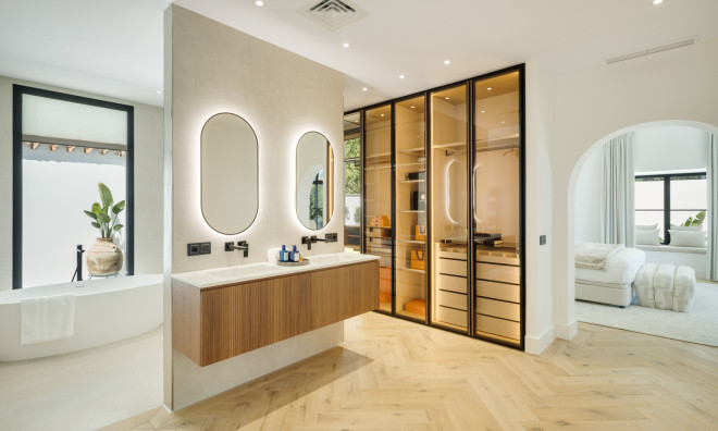 Новое здание - Villa -
Benahavís