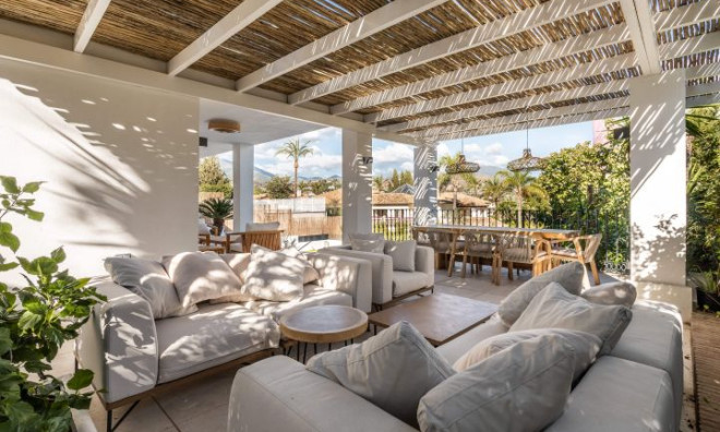 Nybyggnation - Villa -
Marbella