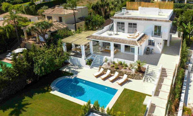 Nybyggnation - Villa -
Marbella