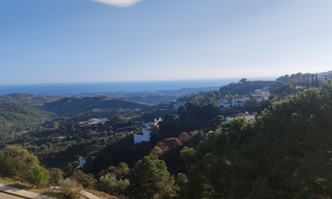 Новое здание - Villa -
Benahavís