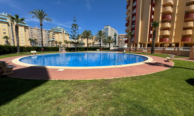 Återförsäljning - Lägenhet / lägenhet -
La Manga Del Mar Menor - La Manga