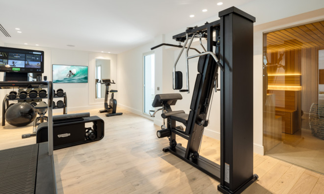 Новое здание - Villa -
Marbella