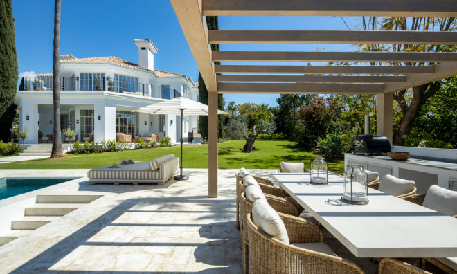 Новое здание - Villa -
Marbella