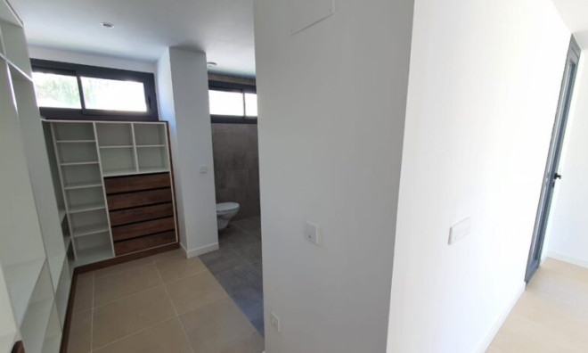 Obra nueva - Villa -
Manilva