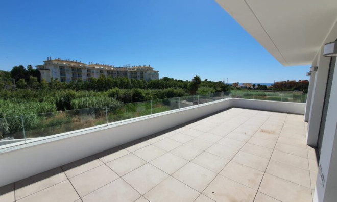 Obra nueva - Villa -
Manilva