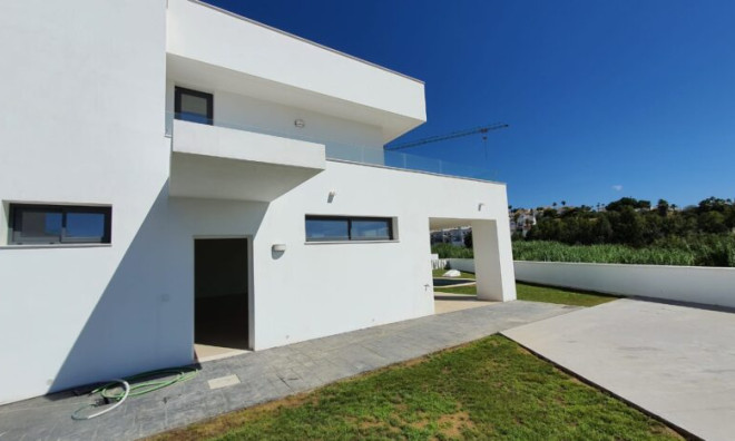 Obra nueva - Villa -
Manilva