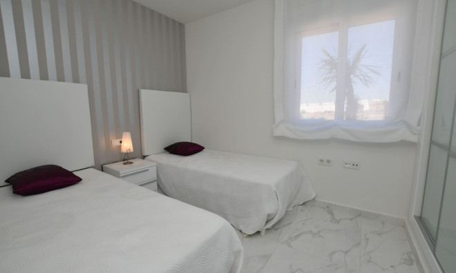 Nybyggnation - Bungalow -
San Miguel de Salinas