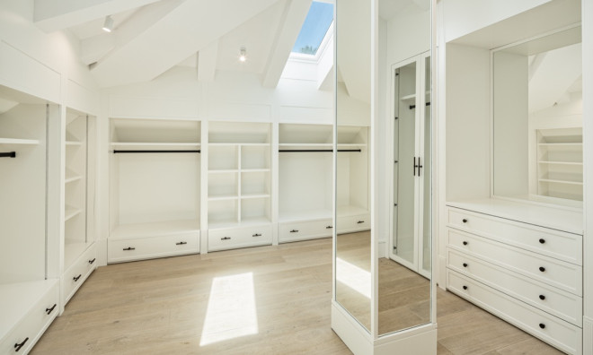 Obra nueva - Villa -
Marbella