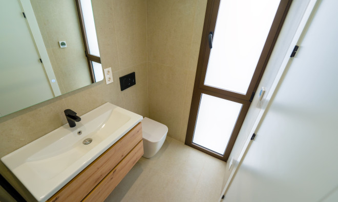 Obra nueva - Villa / Semi pareado -
Heredades