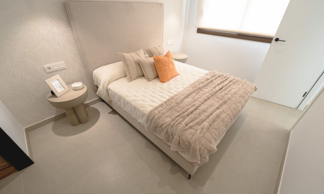 Obra nueva - Villa / Semi pareado -
Heredades