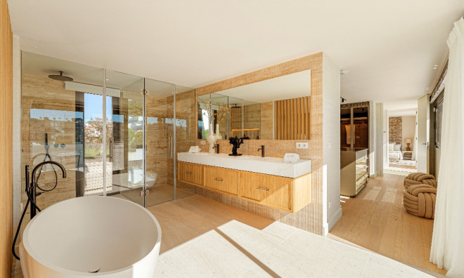 Новое здание - Villa -
Marbella