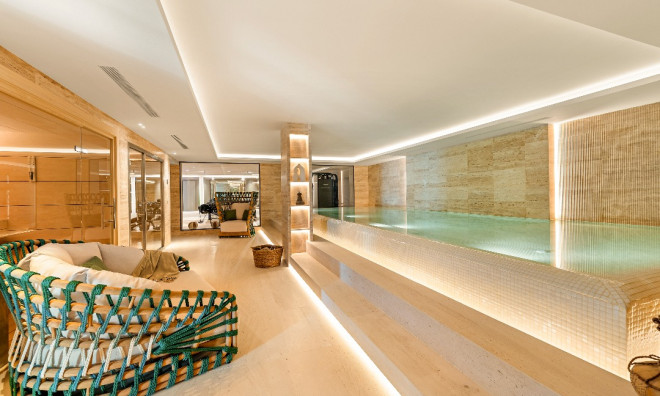 Новое здание - Villa -
Marbella